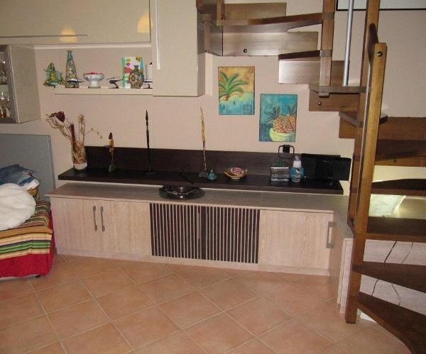 pareti attrezzate e librerie su misura 26a