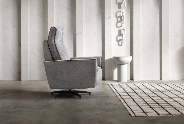 Poltrone relax moderne a Roma per soggiorno contemporaneo